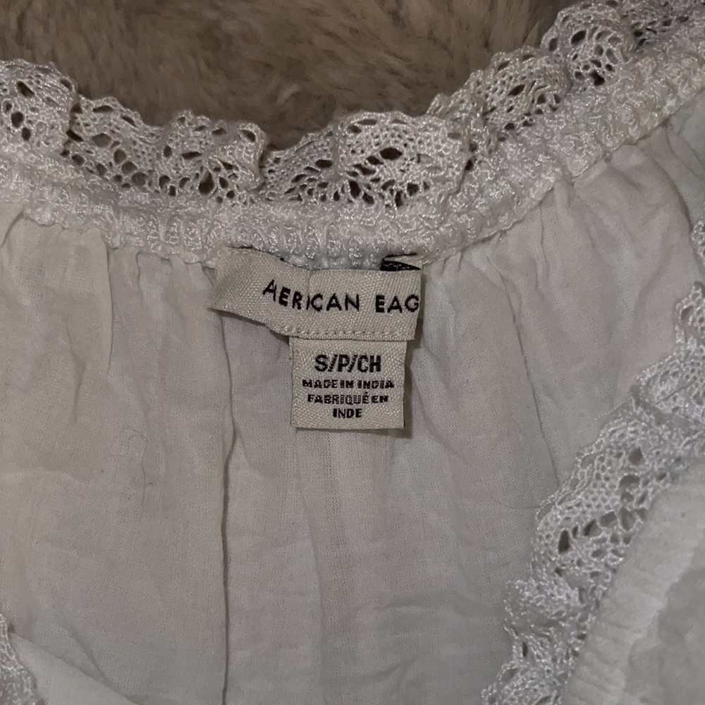 American Eagle Cropped Blouse - Picture 3 of 3